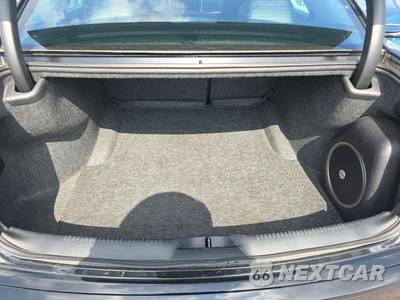 2023 Chrysler 300 Touring L - zdjęcie 19 z 22 - miniatura