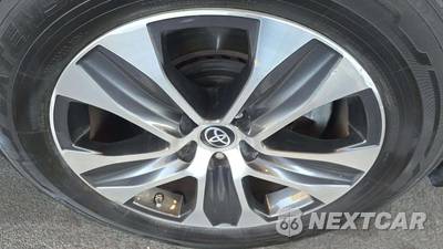 2023 Toyota Highlander XLE - zdjęcie 40 z 51 - miniatura