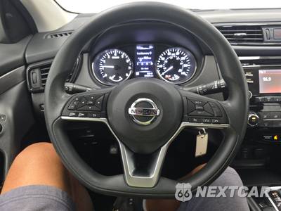 2018 Nissan Rogue Sport S - zdjęcie 10 z 18 - miniatura