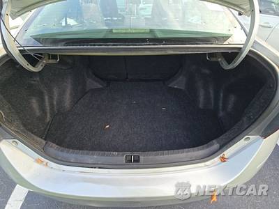 2014 Toyota Corolla L - zdjęcie 16 z 18 - miniatura