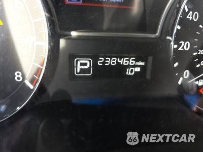 2015 Nissan Pathfinder SL - zdjęcie 12 z 19 - miniatura