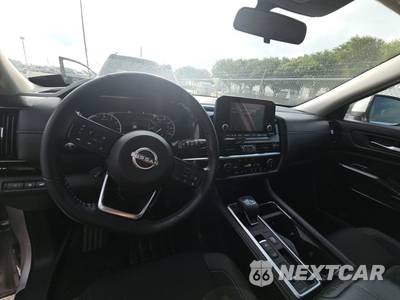 2022 Nissan Pathfinder SV - zdjęcie 11 z 27 - miniatura