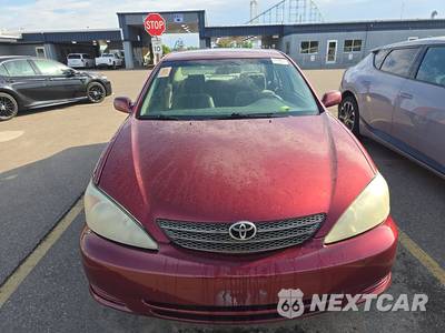 2002 Toyota Camry LE - zdjęcie 2 z 18 - miniatura