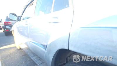 2003 Toyota 4Runner SR5 - zdjęcie 24 z 47 - miniatura