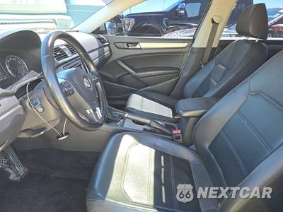 2014 Volkswagen Passat 1.8T SE w/Sunroof - zdjęcie 7 z 41 - miniatura