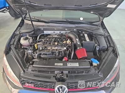 2017 Volkswagen Golf GTI Sport Hatchback - zdjęcie 12 z 20 - miniatura