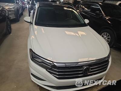 2019 Volkswagen Jetta SE - zdjęcie 2 z 17 - miniatura