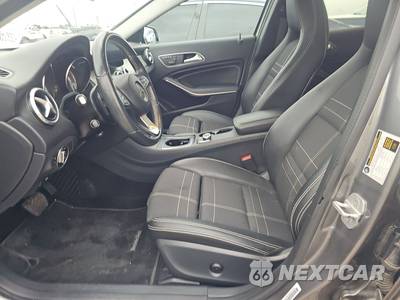 2017 Mercedes-Benz GLA 250 - zdjęcie 7 z 19 - miniatura