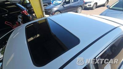 2012 Toyota Camry SE - zdjęcie 19 z 51 - miniatura