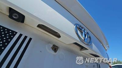 2012 Toyota Camry SE - zdjęcie 43 z 51 - miniatura