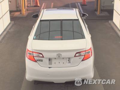 2012 Toyota Camry SE - zdjęcie 5 z 51 - miniatura