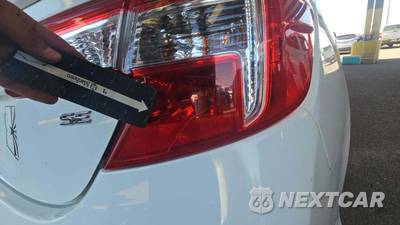 2012 Toyota Camry SE - zdjęcie 32 z 51 - miniatura