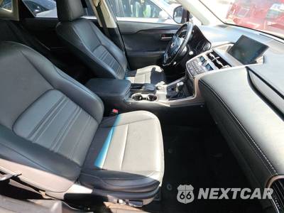2016 Lexus NX 200t - zdjęcie 8 z 35 - miniatura