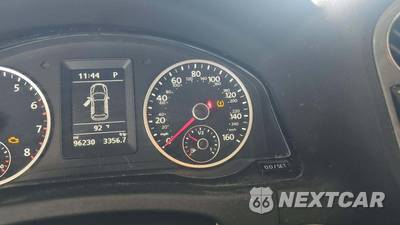 2014 Volkswagen Tiguan SEL - zdjęcie 24 z 34 - miniatura