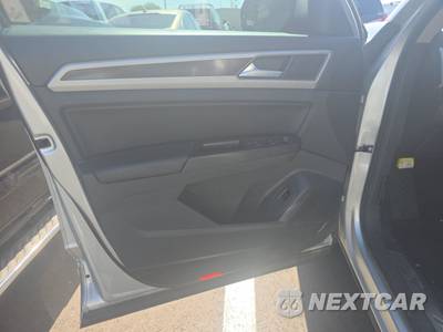 2018 Volkswagen Atlas V6 SEL - zdjęcie 9 z 32 - miniatura