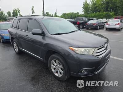 2011 Toyota Highlander SE - zdjęcie 3 z 18 - miniatura