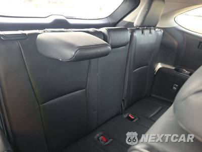 2020 Toyota Highlander XLE - zdjęcie 14 z 35 - miniatura