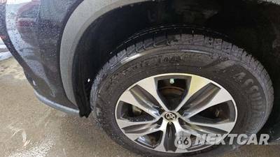 2020 Toyota Highlander XLE - zdjęcie 27 z 35 - miniatura