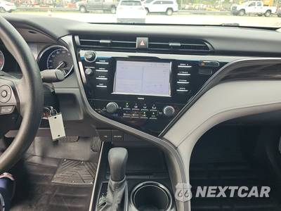 2020 Toyota Camry L - zdjęcie 11 z 39 - miniatura