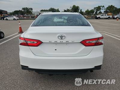 2020 Toyota Camry L - zdjęcie 5 z 39 - miniatura