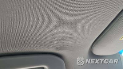 2020 Toyota Camry L - zdjęcie 25 z 39 - miniatura