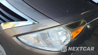 2016 Nissan Versa SV - zdjęcie 20 z 37 - miniatura