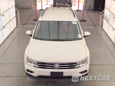 2020 Volkswagen Tiguan SE - zdjęcie 2 z 20 - miniatura