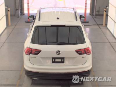 2020 Volkswagen Tiguan SE - zdjęcie 5 z 20 - miniatura