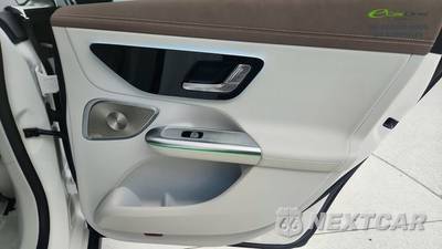 2025 Mercedes-Benz EQE 350+ Sedan - zdjęcie 30 z 50 - miniatura