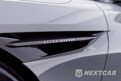 2024 Aston Martin DB12 Coupe - zdjęcie 27 z 50 - miniatura