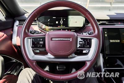 2025 Land Rover Range Rover SE - zdjęcie 48 z 50 - miniatura
