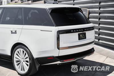 2025 Land Rover Range Rover SE - zdjęcie 9 z 50 - miniatura