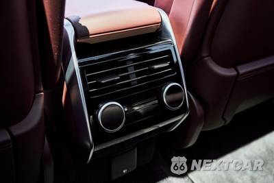 2025 Land Rover Range Rover SE - zdjęcie 45 z 50 - miniatura