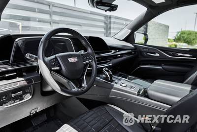 2023 Cadillac Escalade ESV V-Series 1SD - zdjęcie 2 z 50 - miniatura