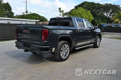 2020 GMC Sierra 1500 Denali Crew Cab Short Bed 5SA - zdjęcie 5 z 20 - miniatura