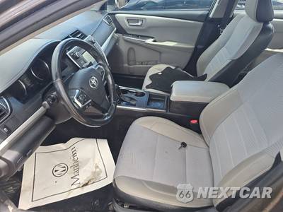 2016 Toyota Camry SE - zdjęcie 7 z 35 - miniatura