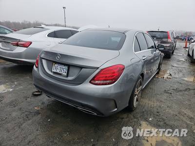 2015 Mercedes-Benz C 400 4MATIC Sedan - zdjęcie 4 z 31 - miniatura