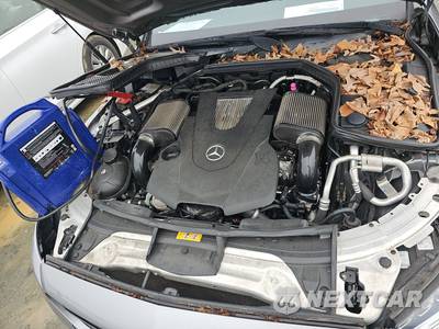 2015 Mercedes-Benz C 400 4MATIC Sedan - zdjęcie 15 z 31 - miniatura