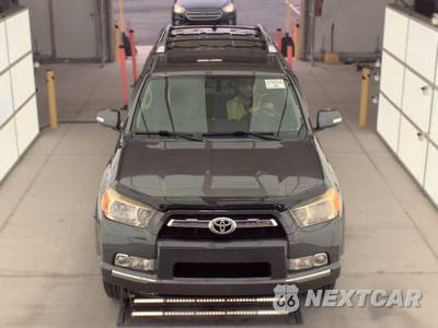2012 Toyota 4Runner SR5 - zdjęcie 2 z 32 - miniatura