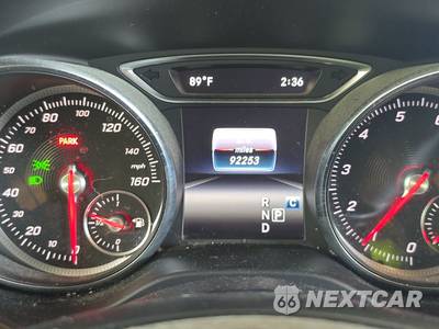 2019 Mercedes-Benz GLA 250 4MATIC - zdjęcie 12 z 27 - miniatura
