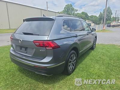 2020 Volkswagen Tiguan SE - zdjęcie 4 z 15 - miniatura