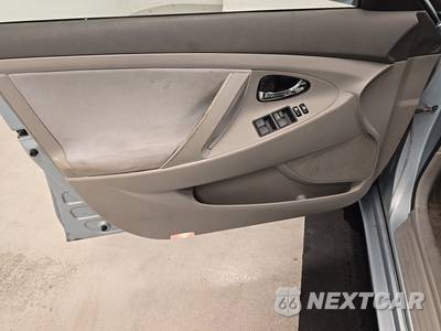 2007 Toyota Camry LE - zdjęcie 9 z 18 - miniatura
