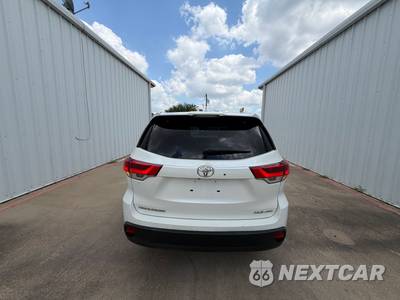 2018 Toyota Highlander XLE - zdjęcie 12 z 60 - miniatura
