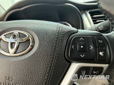 2018 Toyota Highlander XLE - zdjęcie 24 z 60 - miniatura