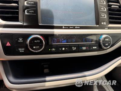 2018 Toyota Highlander XLE - zdjęcie 29 z 60 - miniatura
