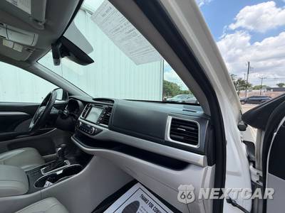 2018 Toyota Highlander XLE - zdjęcie 41 z 60 - miniatura