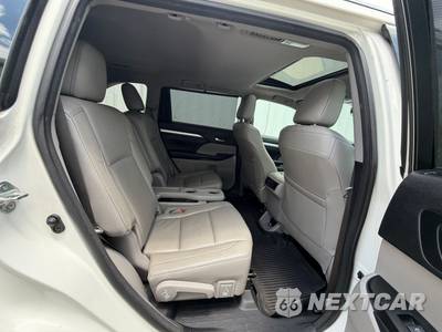 2018 Toyota Highlander XLE - zdjęcie 44 z 60 - miniatura