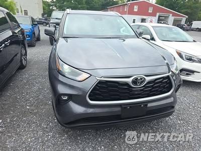 2023 Toyota Highlander XLE - zdjęcie 2 z 17 - miniatura