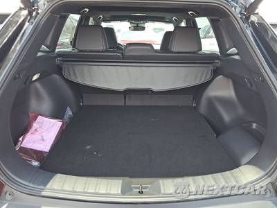 2023 Toyota Corolla Cross Hybrid XSE - zdjęcie 16 z 20 - miniatura