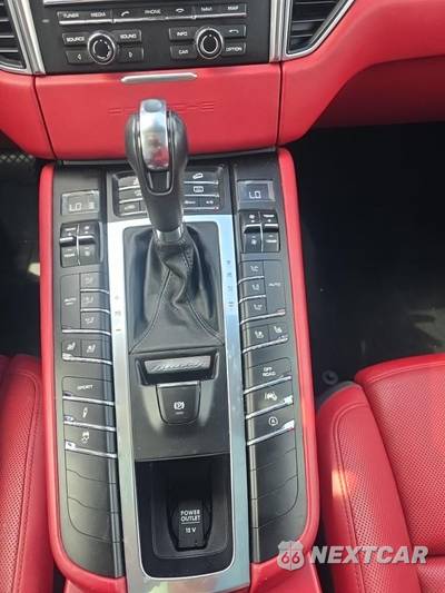 2015 Porsche Macan Turbo - zdjęcie 28 z 28 - miniatura